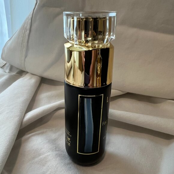 La Rouge Obsidian Collection Skincare Set - Picture 7 of 8